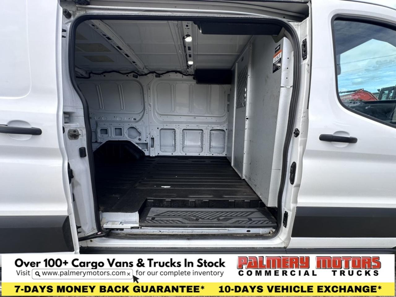 2023 Ford Transit Cargo Van SYNC 4 + DIVIDER Photo