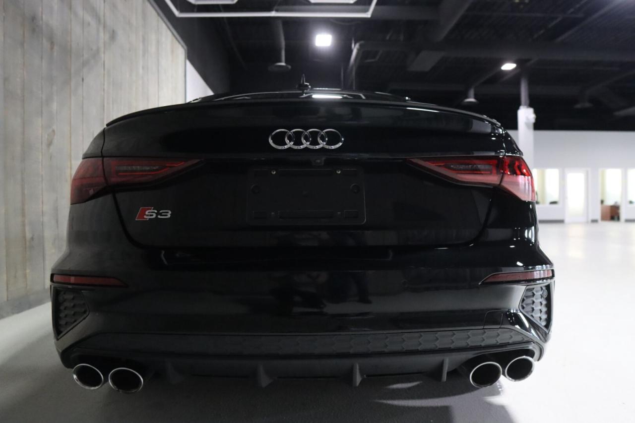 2022 Audi S3 TECHNIK 2.0T  ADVANDED HANDLING  BLACK OPTICS Photo4