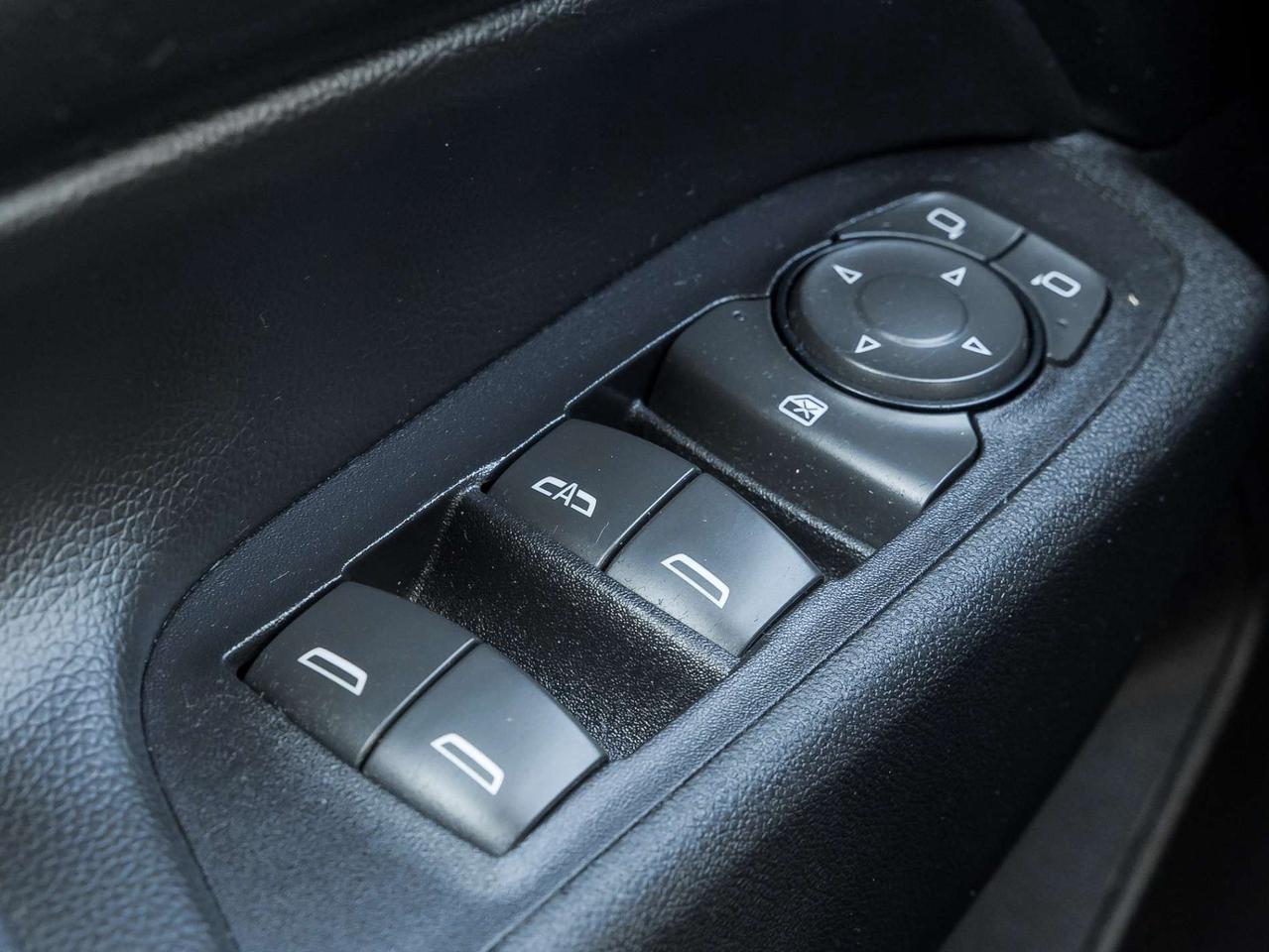 2019 Chevrolet Equinox AWD LT - Dealer Serviced-NO Accidents-Remote Start-Rear Cam-Heated Seats Photo