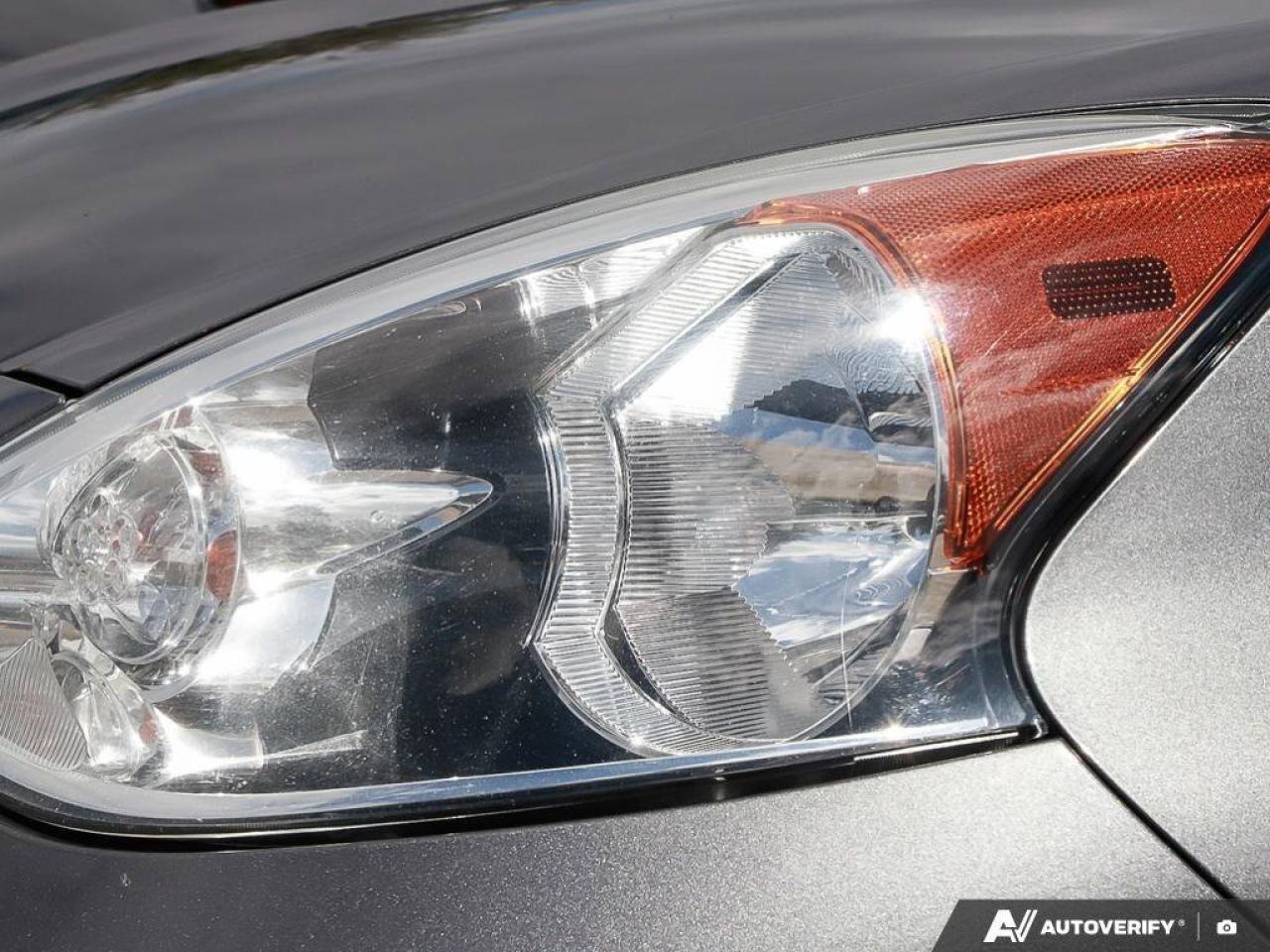 2016 Nissan Micra SVCERTIFIED AS-TRADED, ACCIDENT-FREE, AUTO, CLOTH, Photo