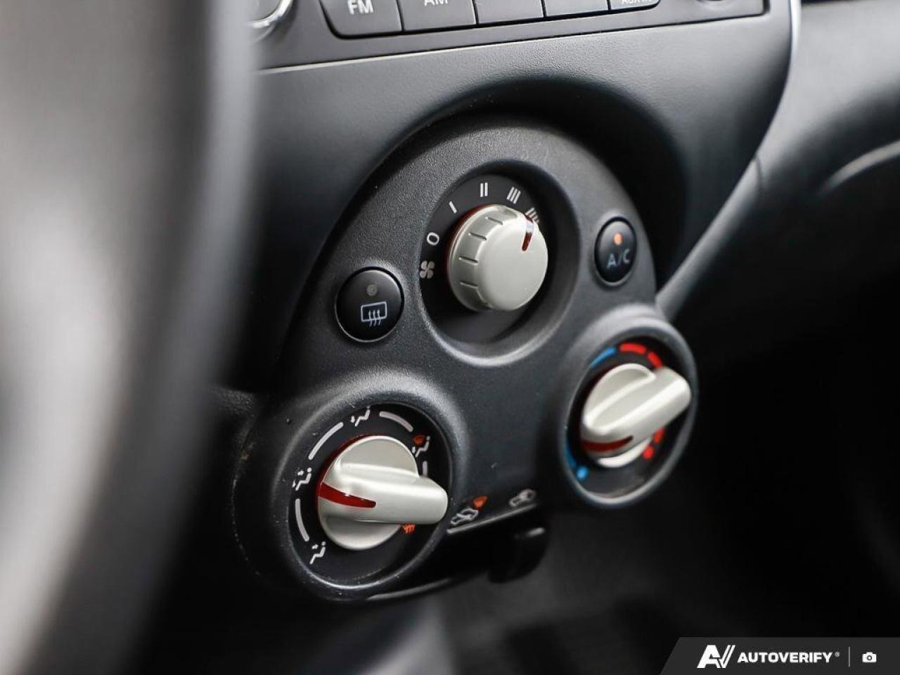 2016 Nissan Micra SVCERTIFIED AS-TRADED, ACCIDENT-FREE, AUTO, CLOTH, Photo