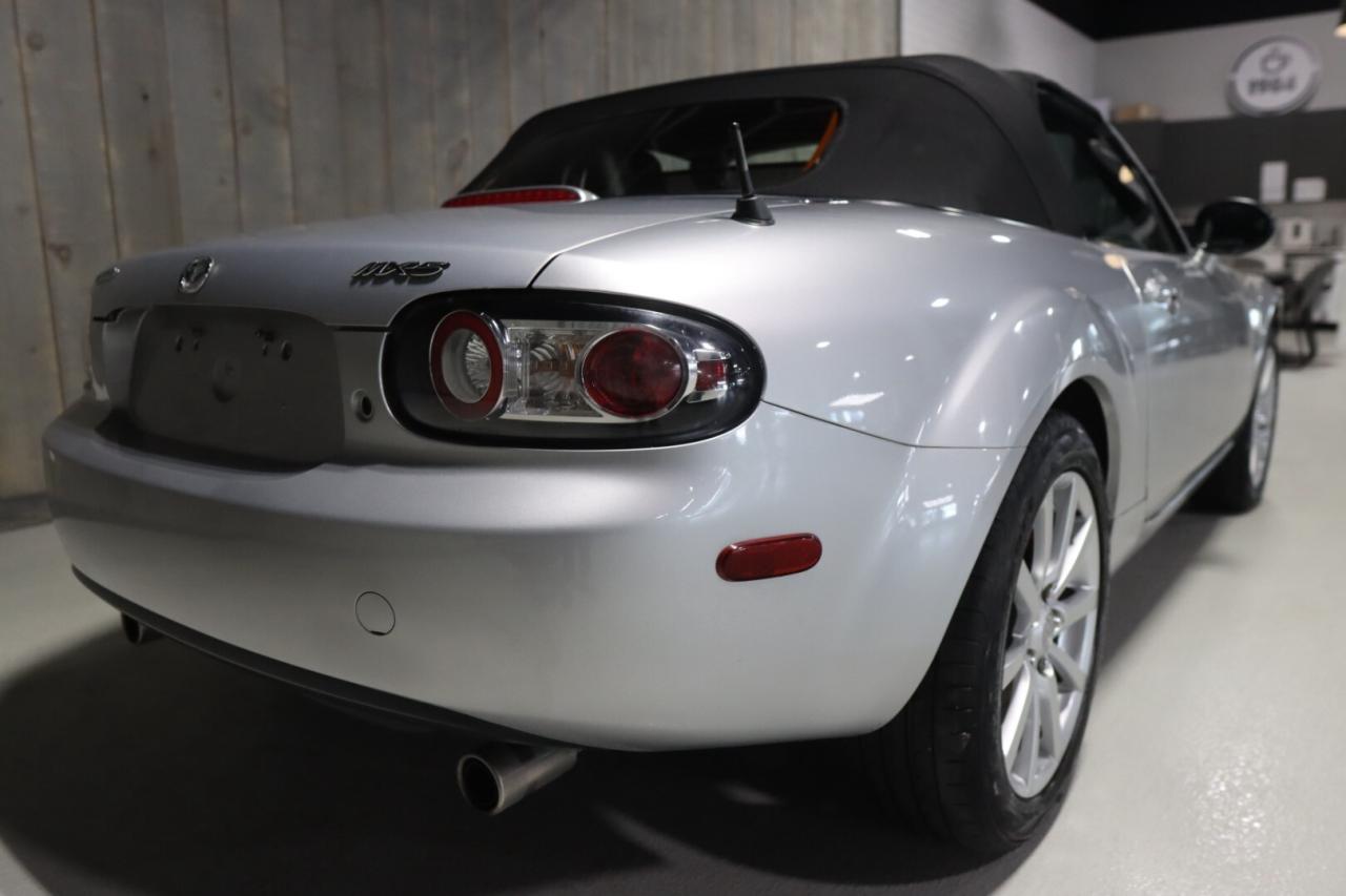 2007 Mazda MX-5 GT CONVERTIBLE  LOW KMS  MANUAL  NO ACCIDENTS Photo
