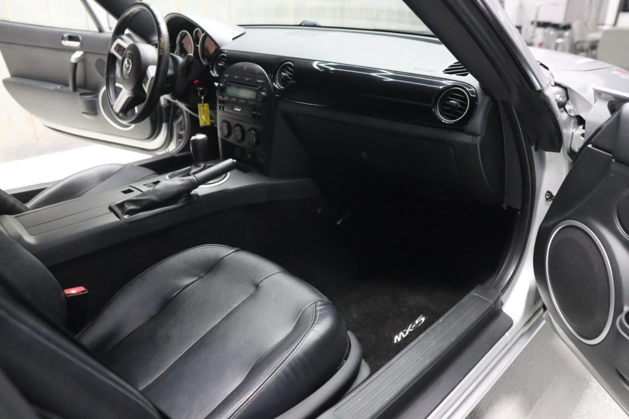 2007 Mazda MX-5 GT CONVERTIBLE  LOW KMS  MANUAL  NO ACCIDENTS Photo