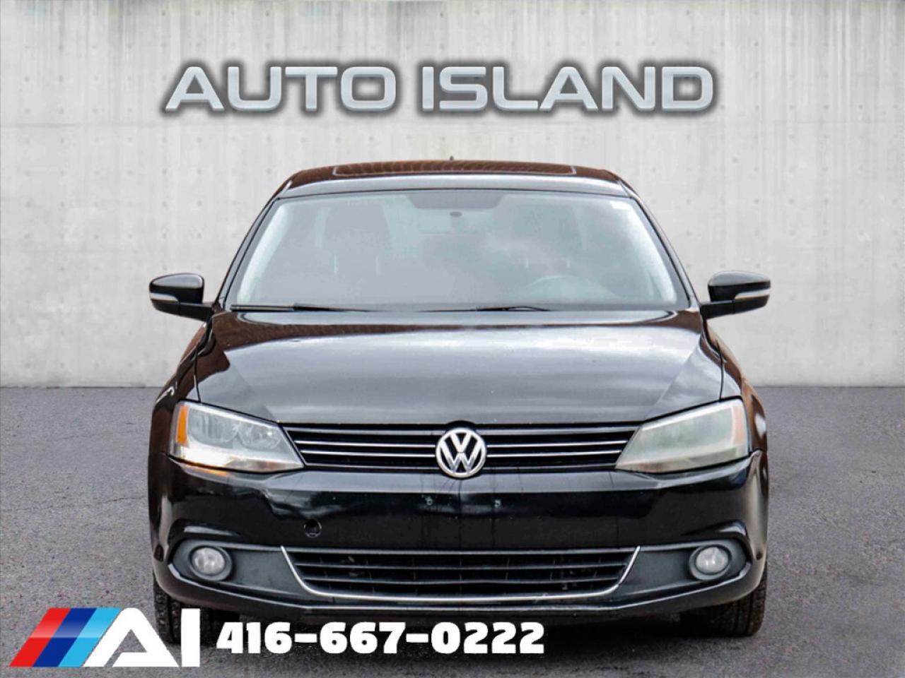 2012 Volkswagen Jetta Sedan 2.0T TDI DSG Highline Photo