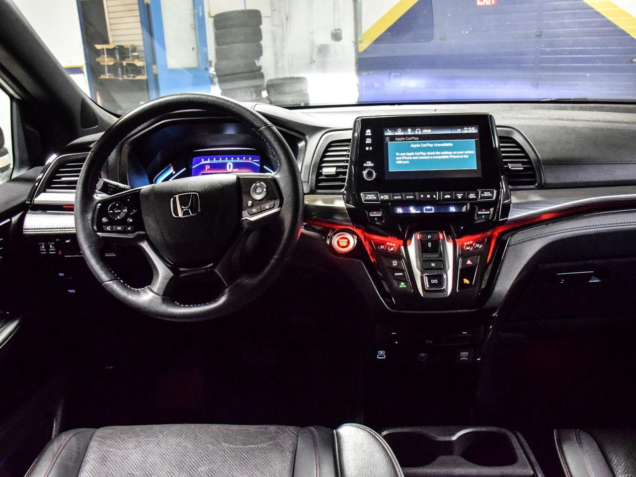 2023 Honda Odyssey Black Edition Photo