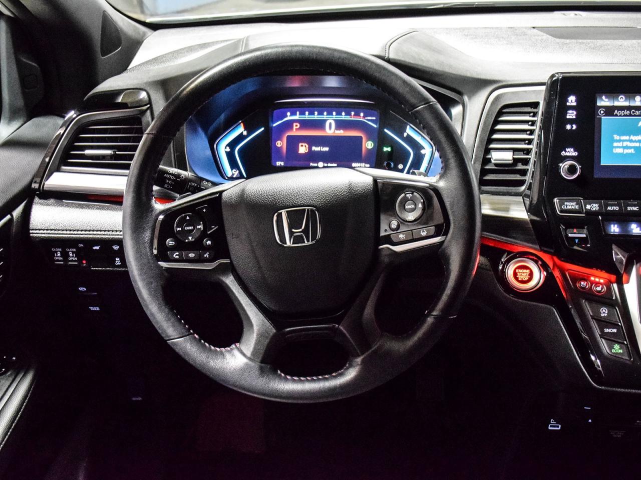 2023 Honda Odyssey Black Edition Photo