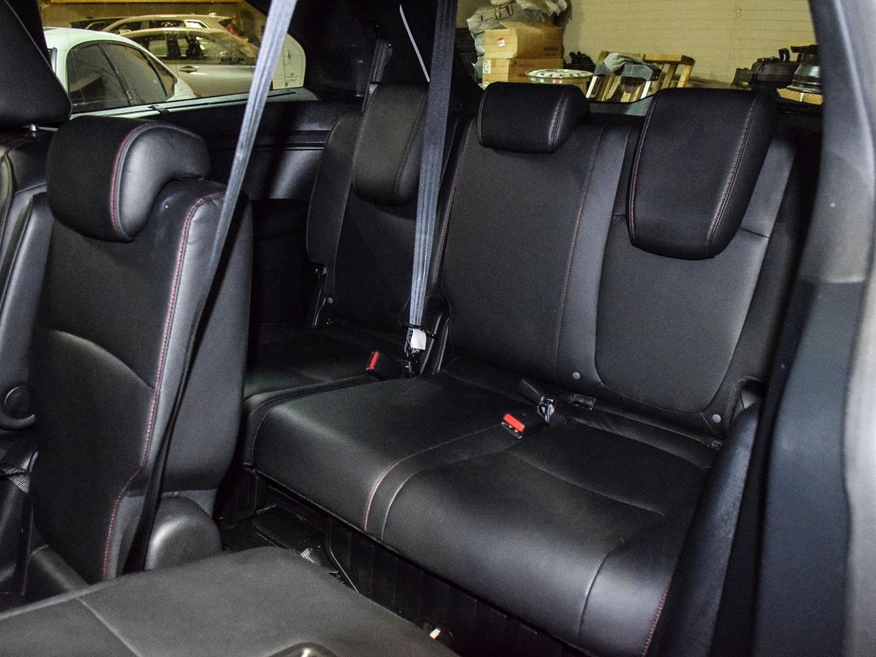 2023 Honda Odyssey Black Edition Photo