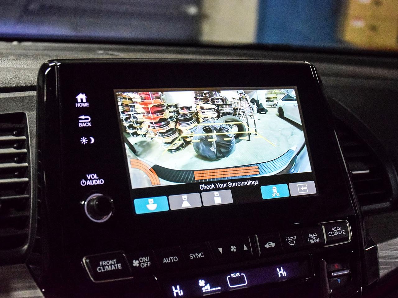 2023 Honda Odyssey Black Edition Photo