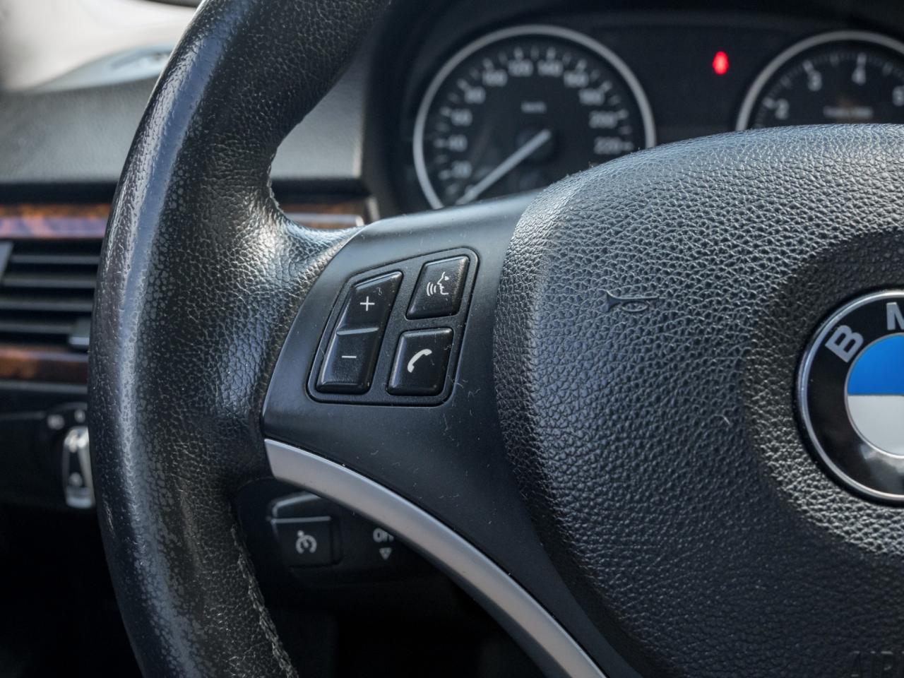 2011 BMW 3 Series 328i xDrive AWD Classic Ed Photo