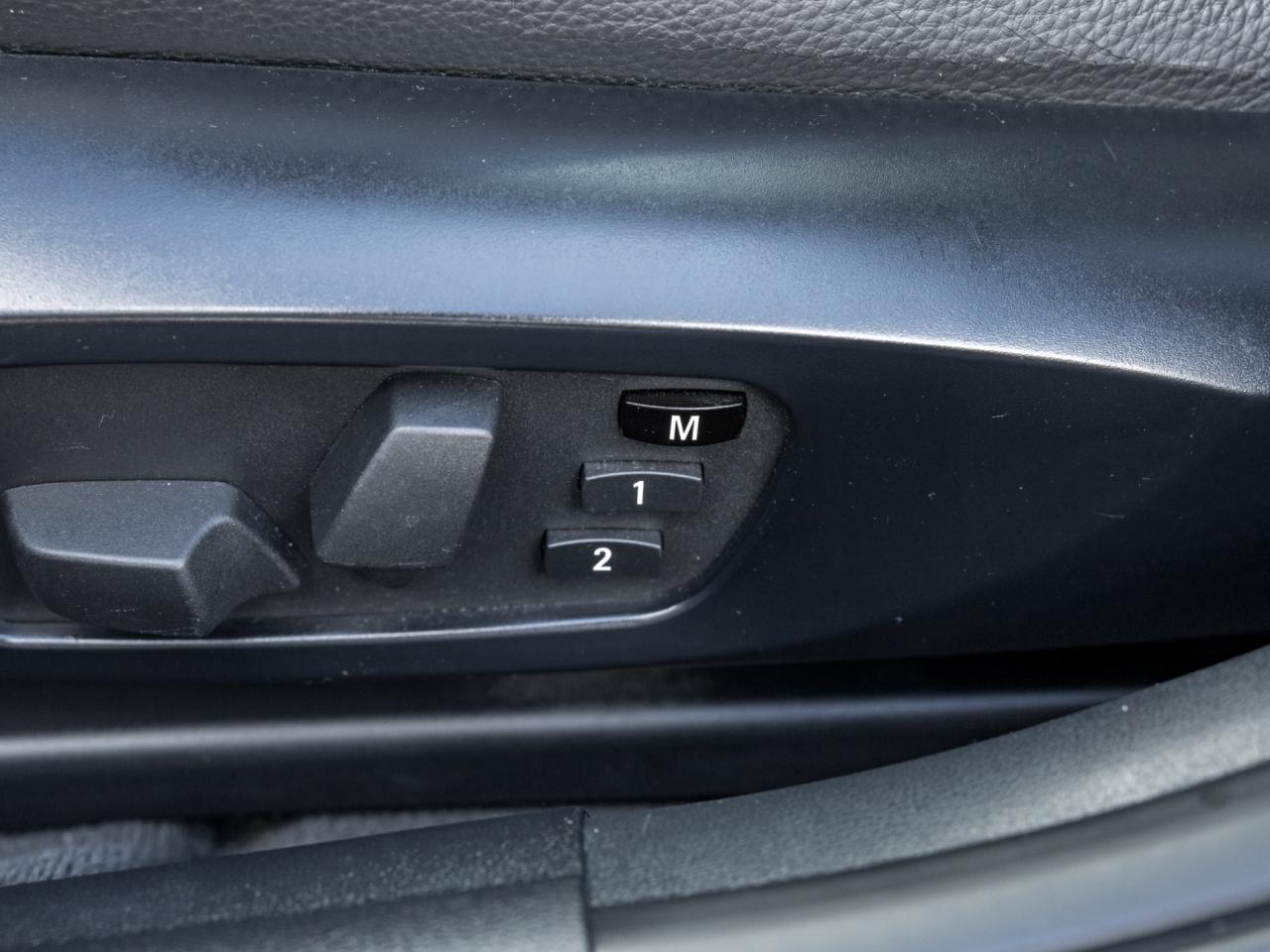 2011 BMW 3 Series 328i xDrive AWD Classic Ed Photo