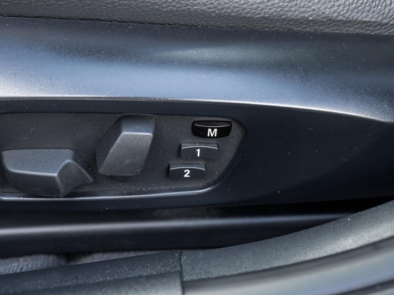 2011 BMW 3 Series 328i xDrive AWD Classic Ed Photo