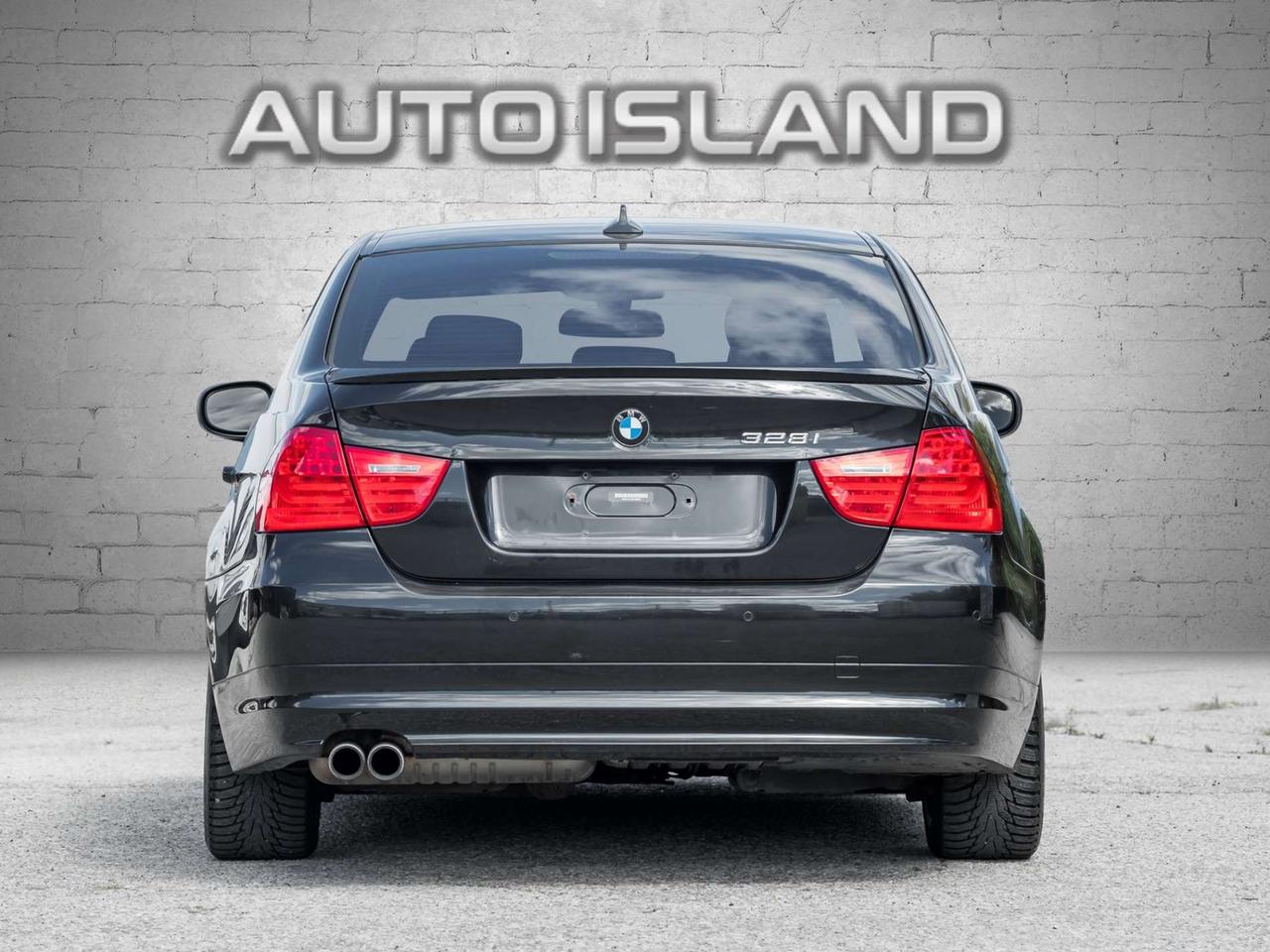 2011 BMW 3 Series 328i xDrive AWD Classic Ed Photo