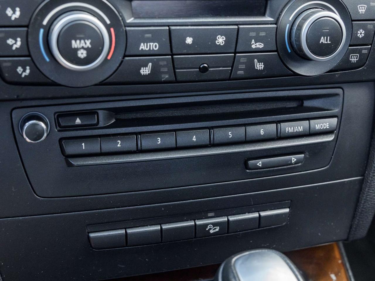 2011 BMW 3 Series 328i xDrive AWD Classic Ed Photo
