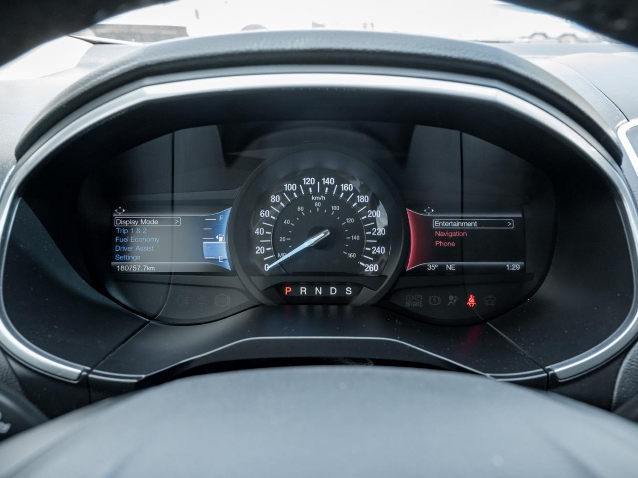 2017 Ford Edge Titanium AWD Photo