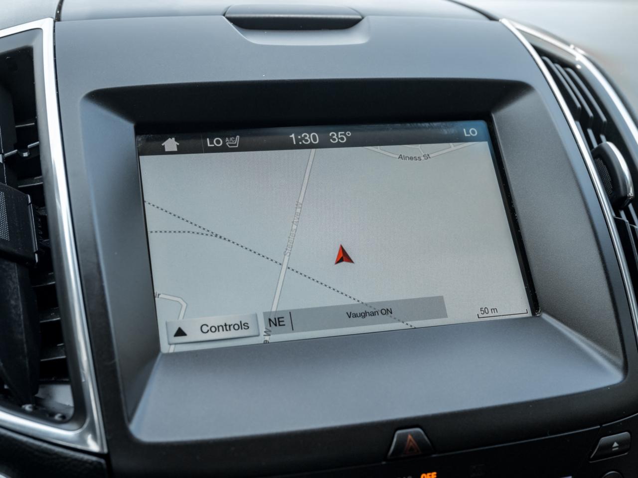 2017 Ford Edge Titanium AWD Photo