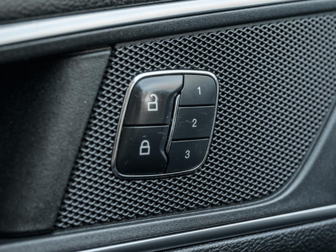 2017 Ford Edge Titanium AWD Photo