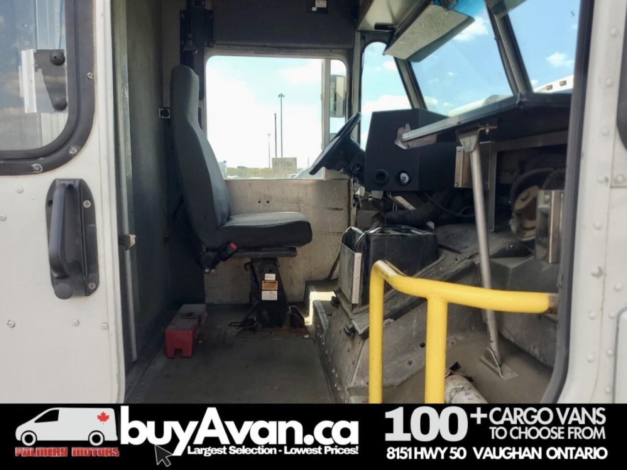 2017 Ford Econoline E-450 17FT Morgan Olson Step Van Photo