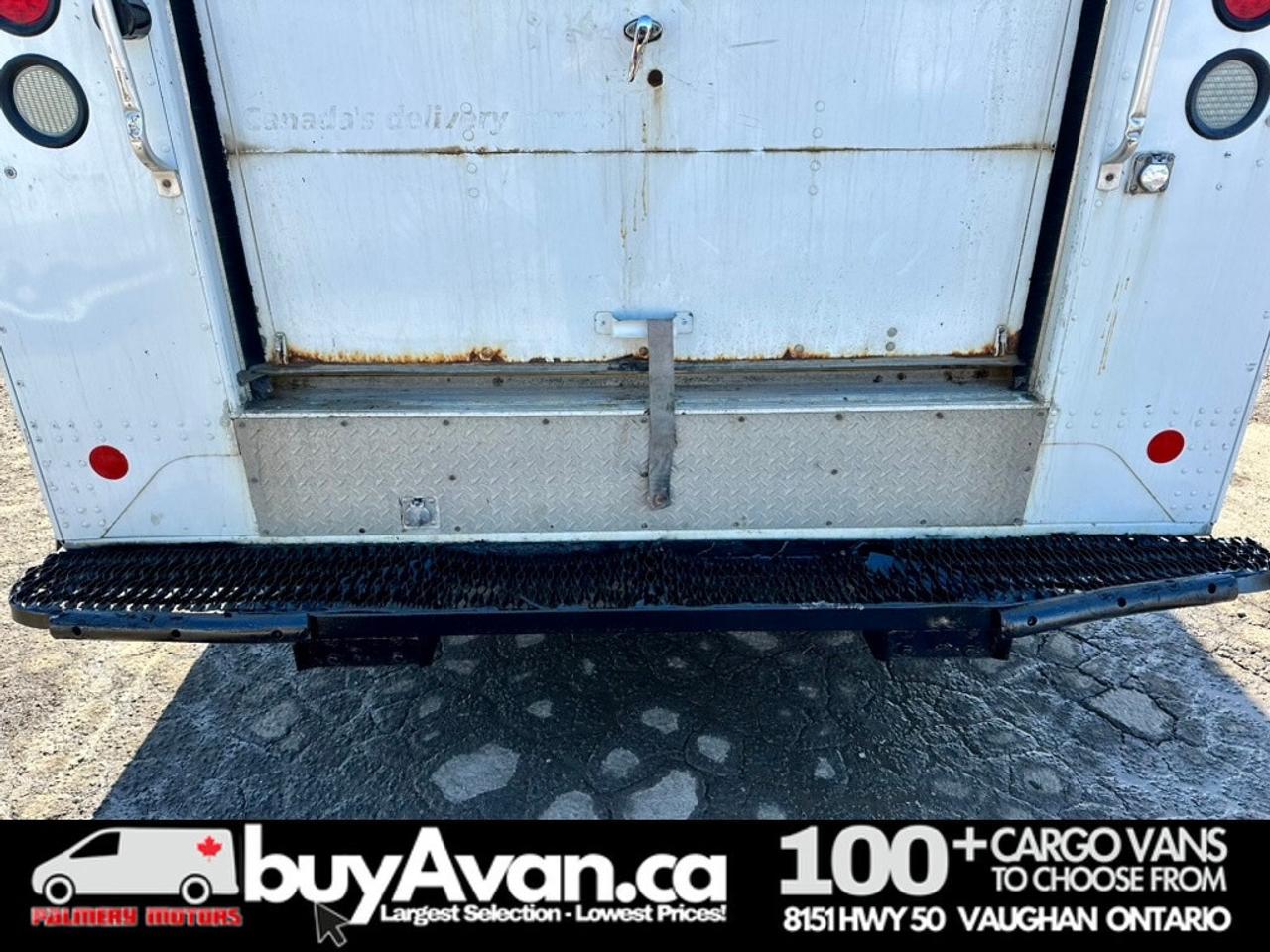 2017 Ford Econoline E-450 17FT Morgan Olson Step Van Photo