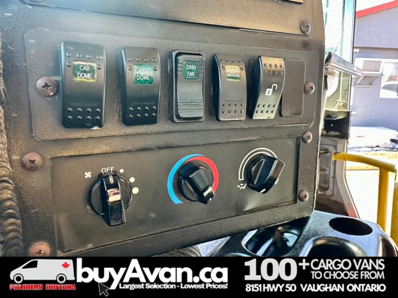 2017 Ford Econoline E-450 17FT Morgan Olson Step Van Photo