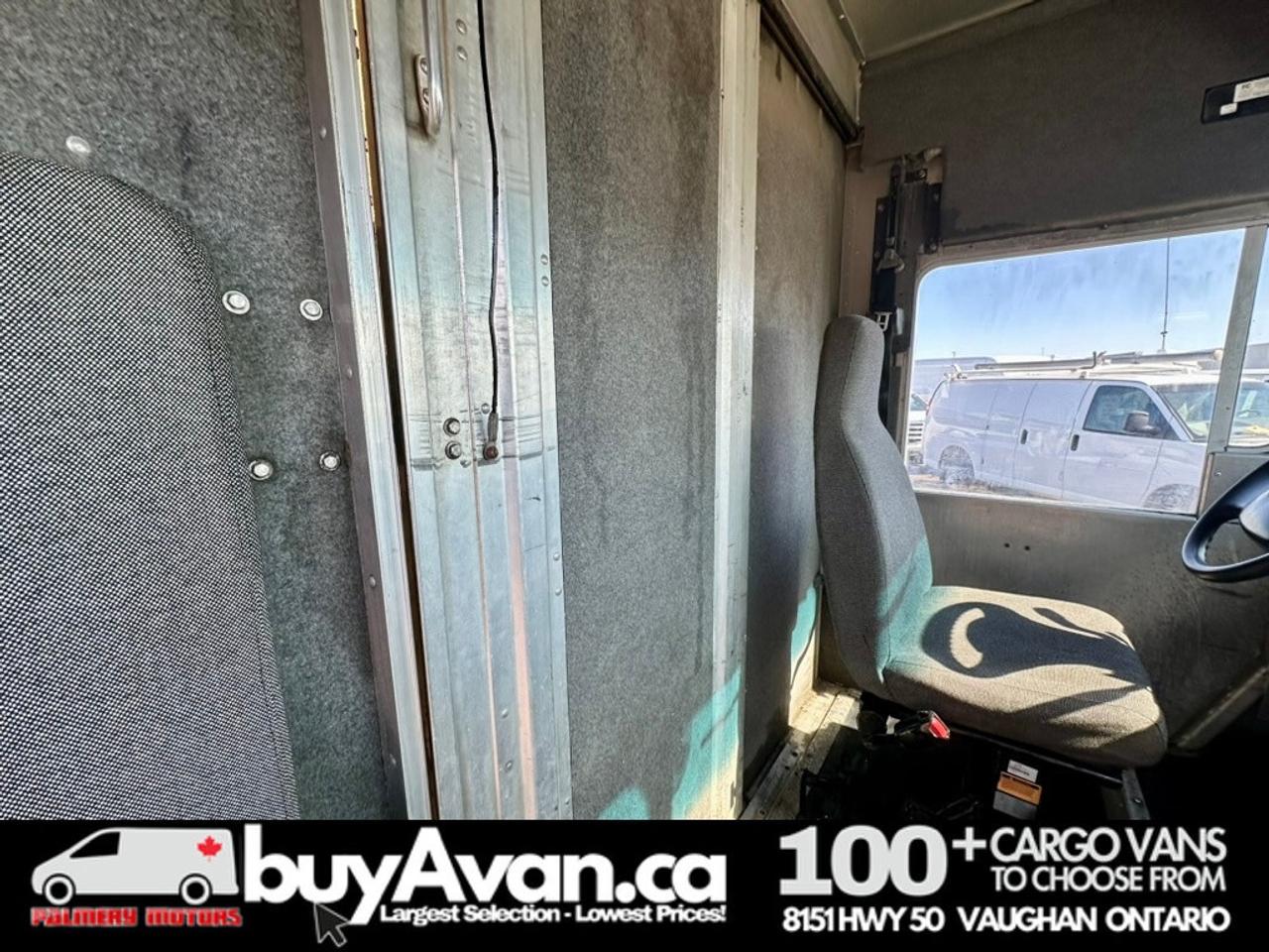 2017 Ford Econoline E-450 17FT Morgan Olson Step Van Photo