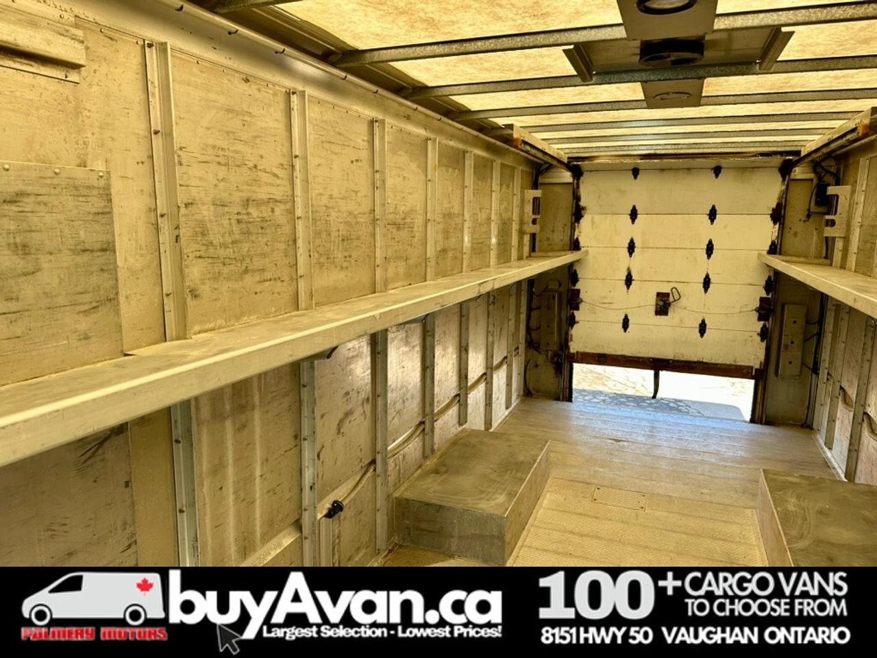 2017 Ford Econoline E-450 17FT Morgan Olson Step Van Photo