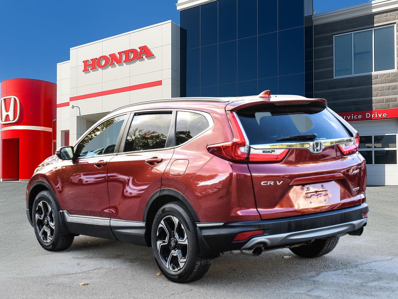2019 Honda CR-V Touring Photo3