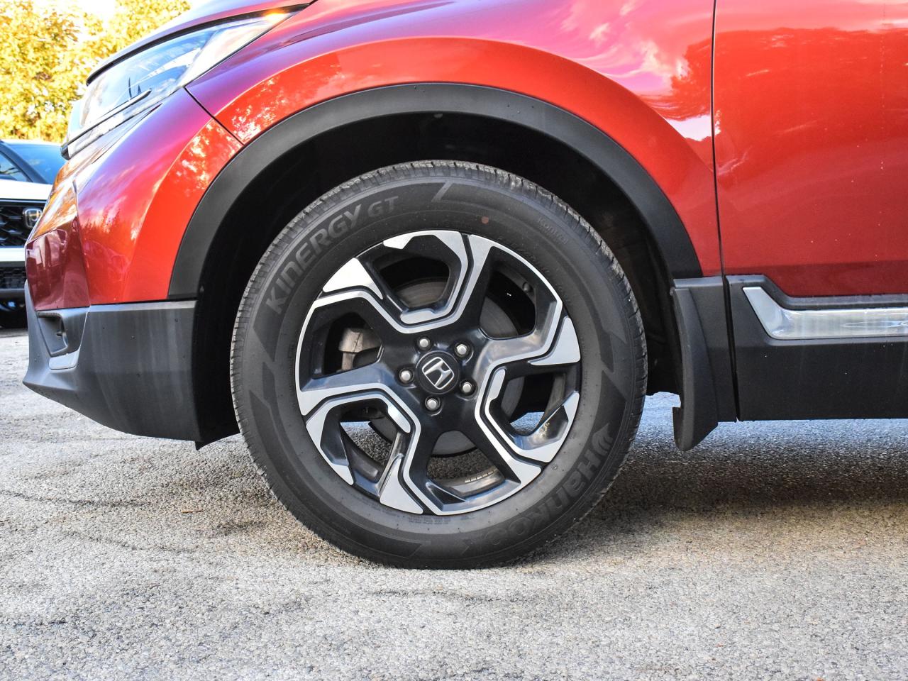 2019 Honda CR-V Touring Photo