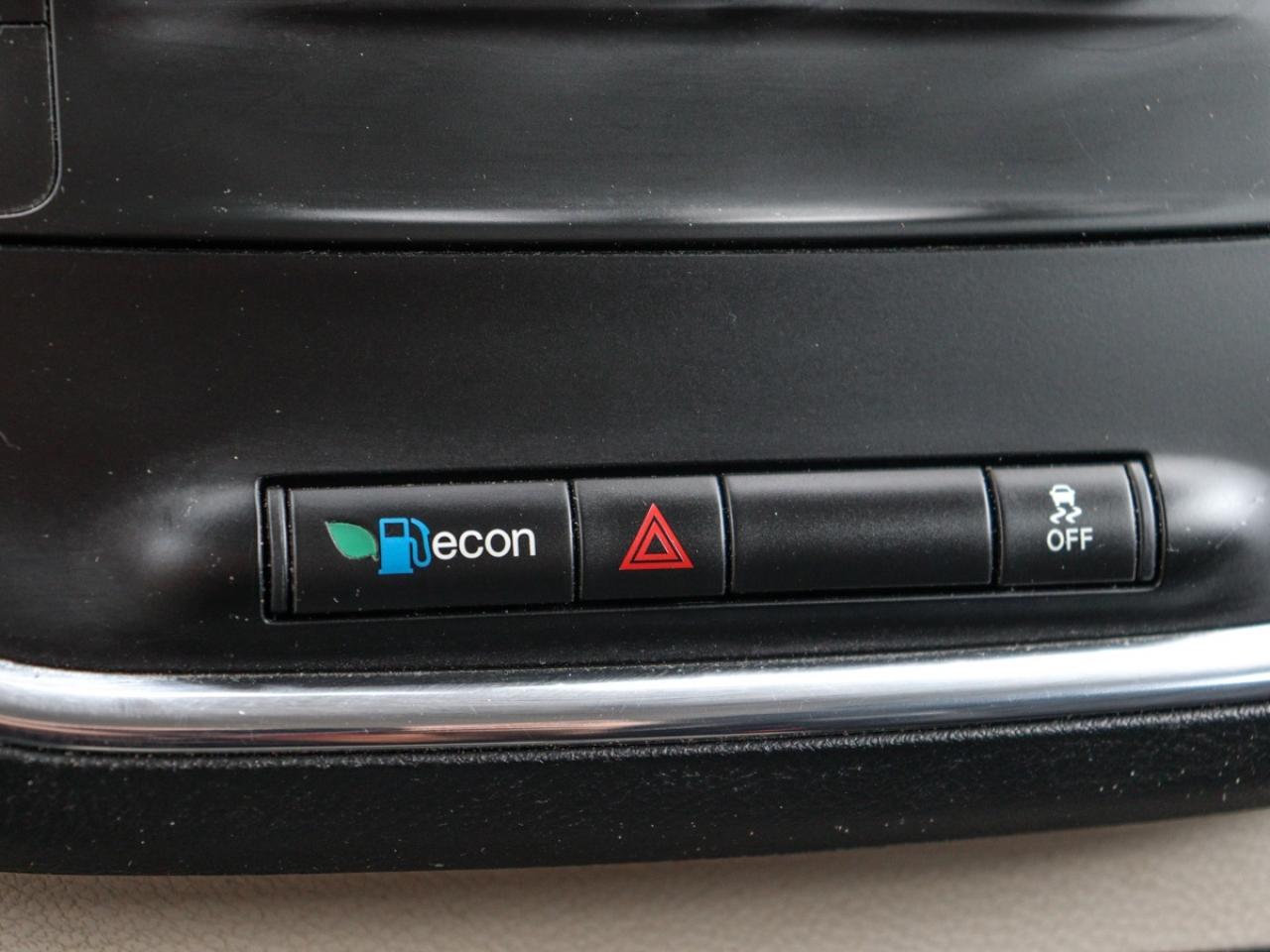 2018 Dodge Grand Caravan Canada Value Package STOW&GO Photo