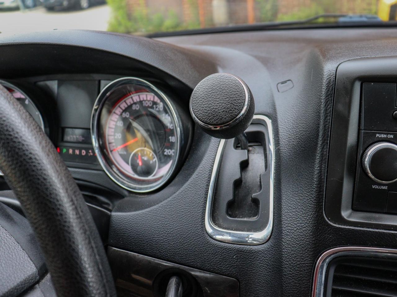 2018 Dodge Grand Caravan Canada Value Package, Stow N Go Photo