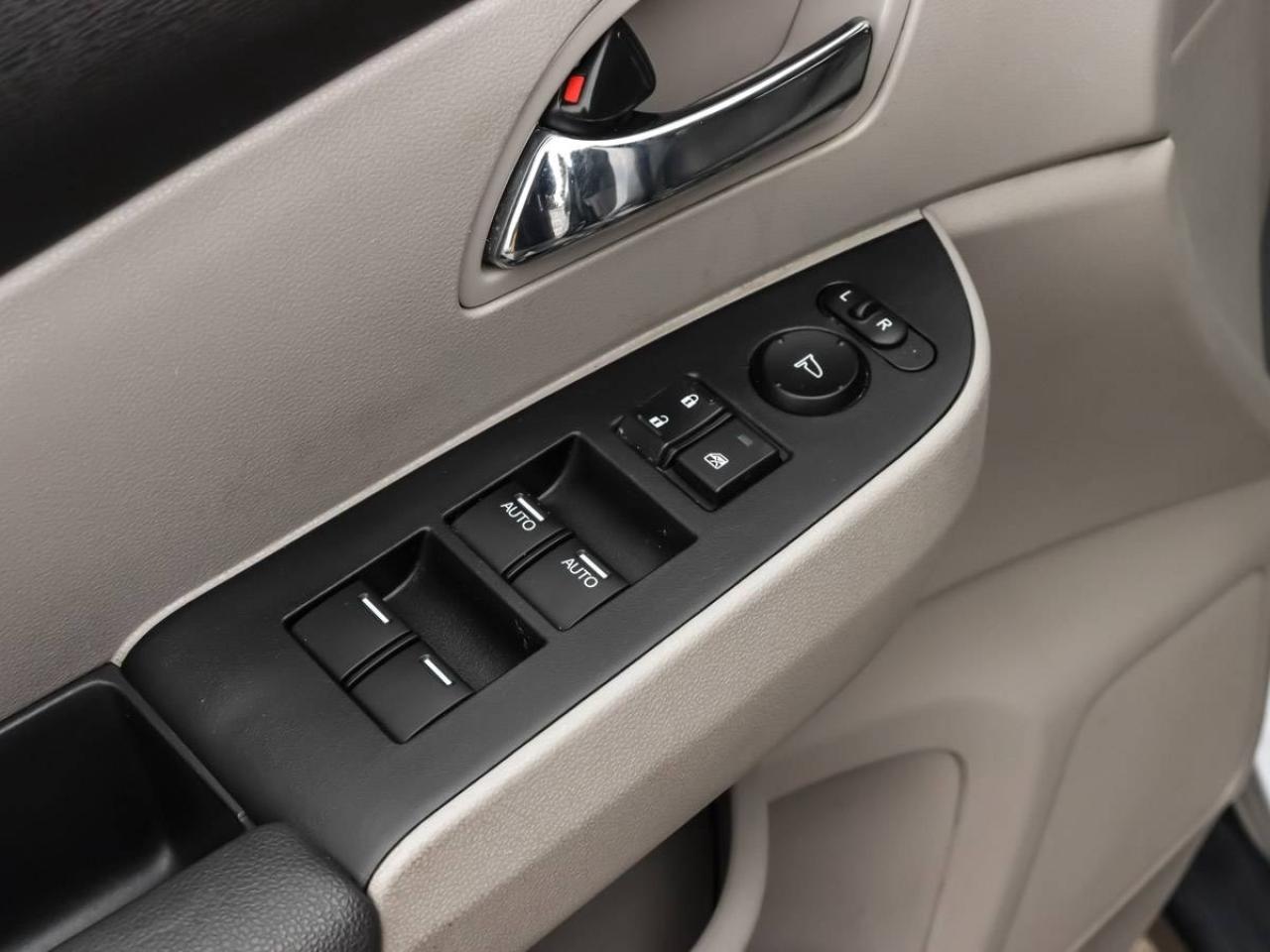 2016 Honda Odyssey EX -Power Doors-Rear Cam-Heated Seats-Alloys- Photo