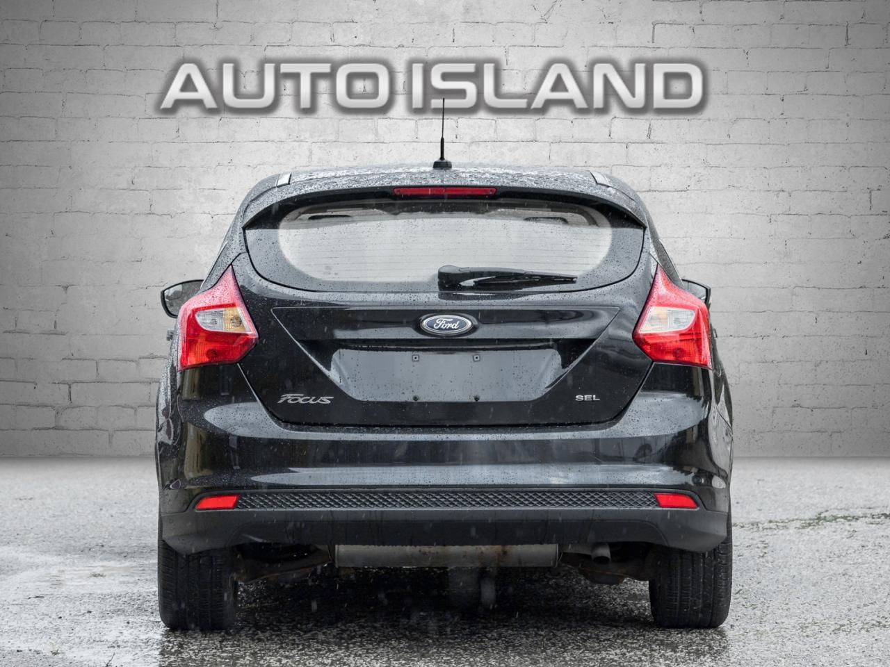 2012 Ford Focus HB SEL Photo