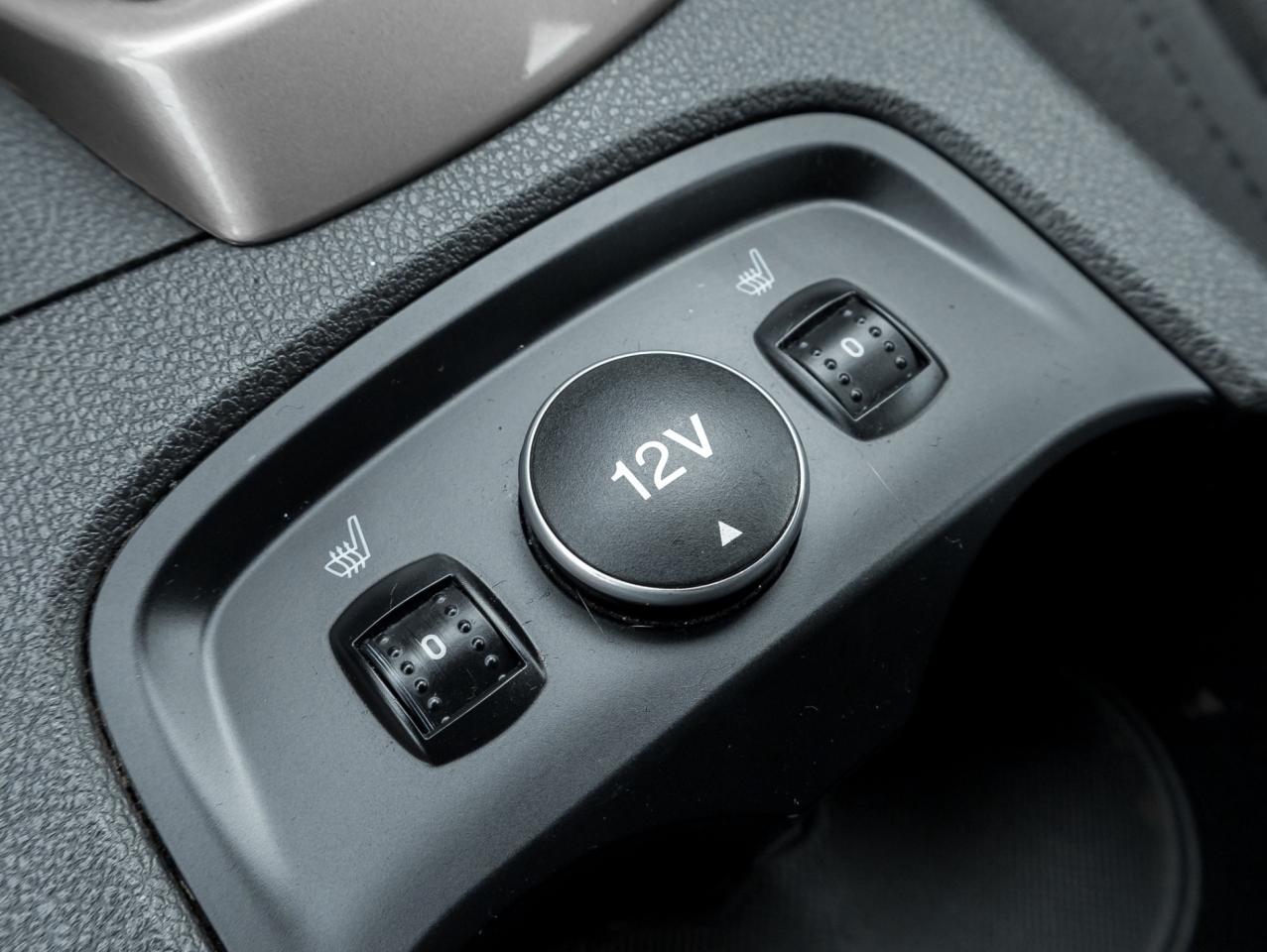 2012 Ford Focus HB SEL Photo