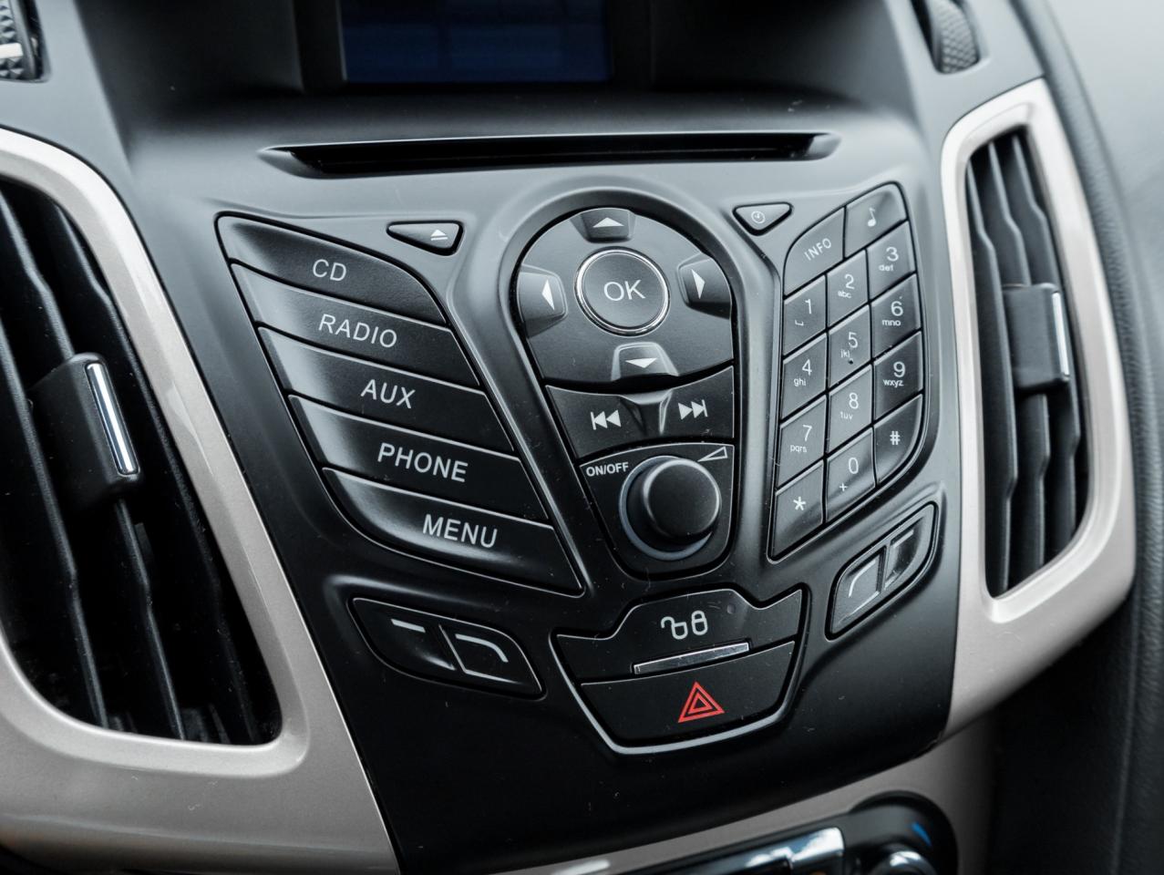 2012 Ford Focus HB SEL Photo