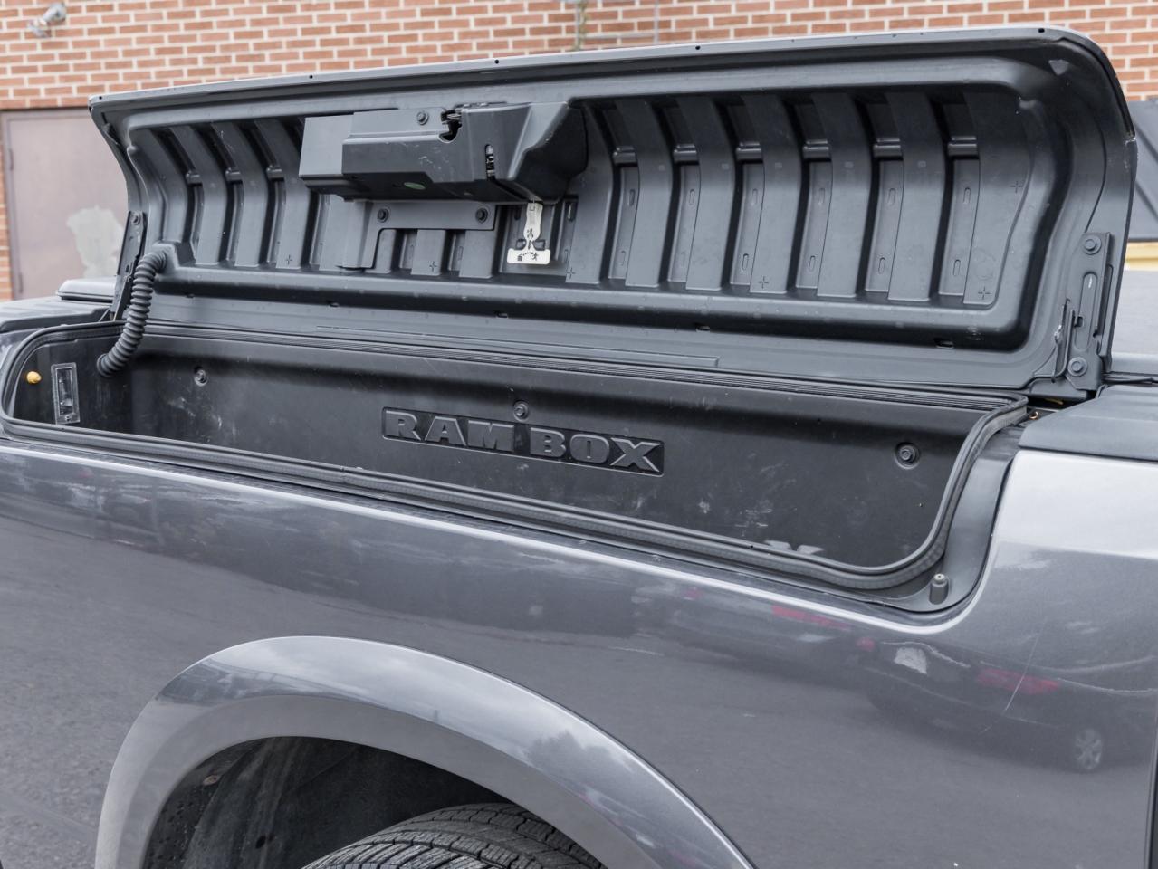 2017 RAM 1500 4WD Crew Cab 140.5 Laramie, NO ACCIDENT, LEATHER, Photo