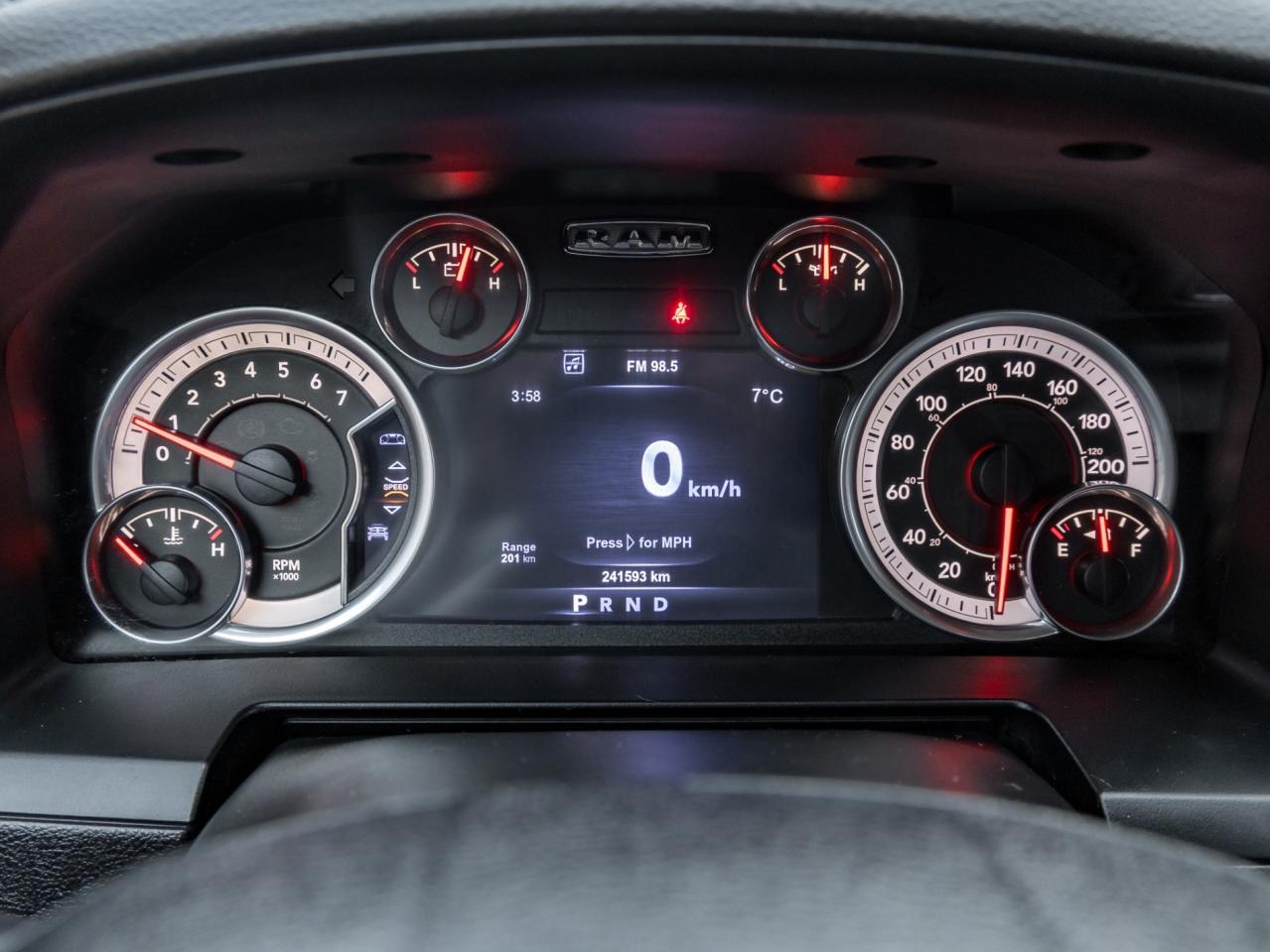 2017 RAM 1500 4WD Crew Cab 140.5 Laramie, NO ACCIDENT, LEATHER, Photo