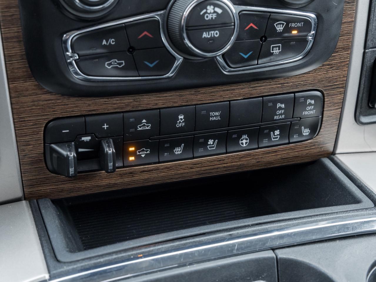 2017 RAM 1500 4WD Crew Cab 140.5 Laramie, NO ACCIDENT, LEATHER, Photo