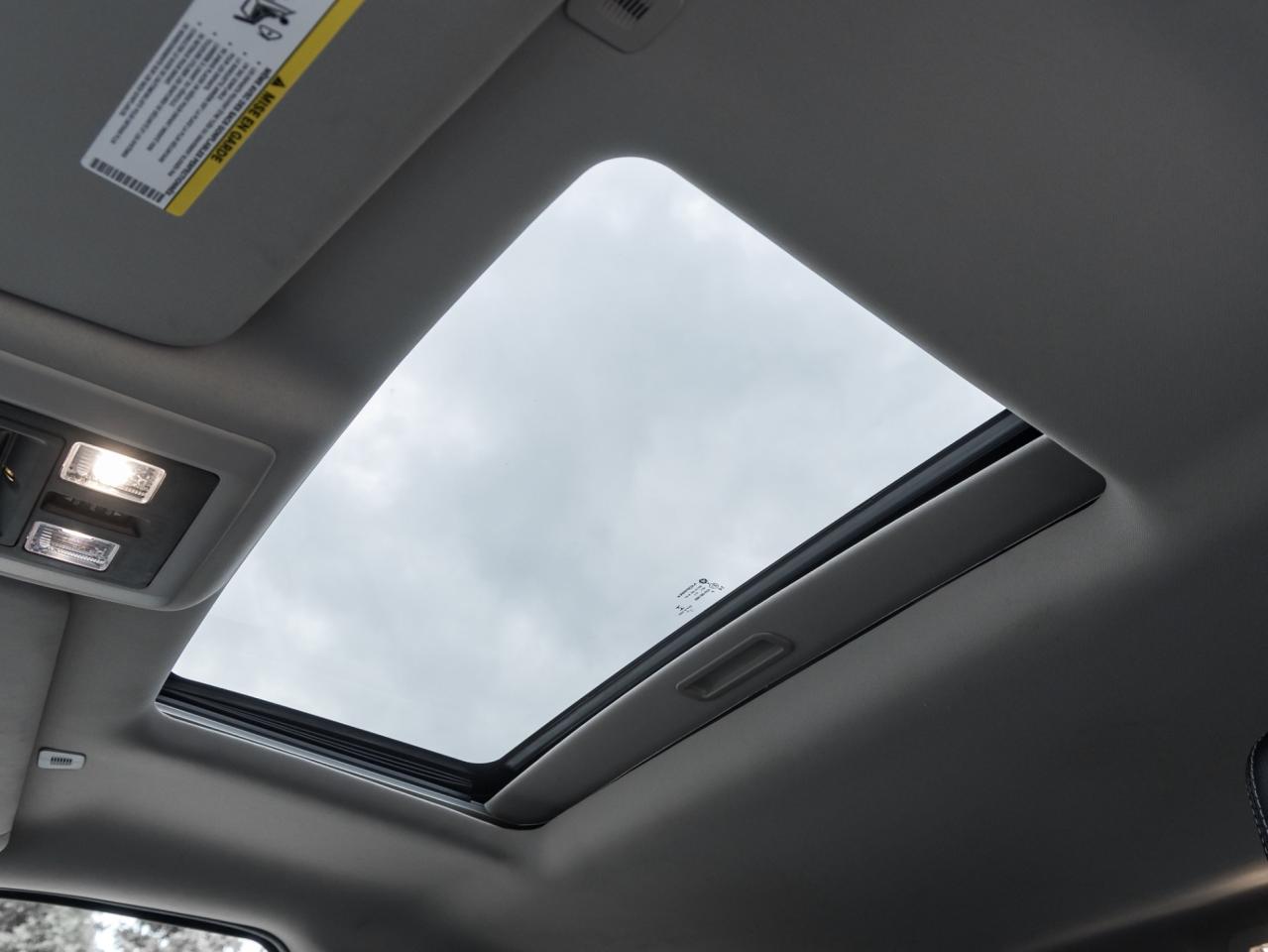 2017 RAM 1500 4WD Crew Cab 140.5 Laramie, NO ACCIDENT, LEATHER, Photo