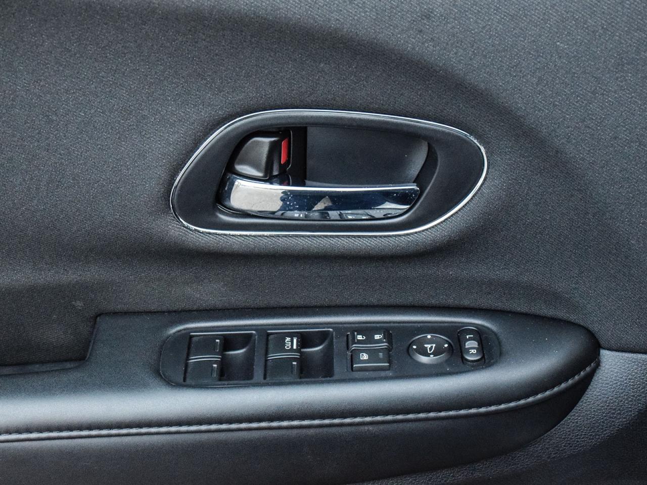 2021 Honda HR-V Sport Photo