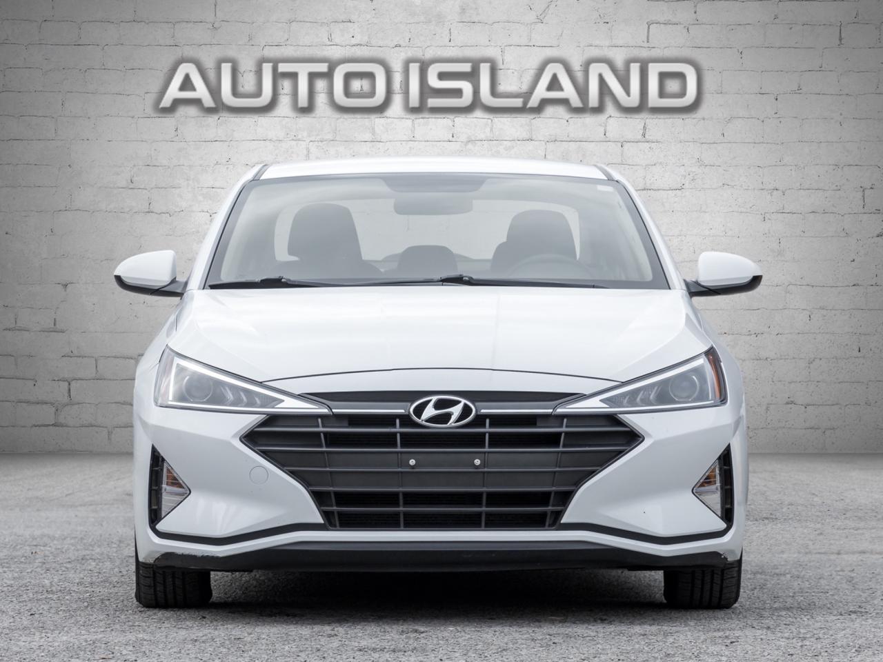 2019 Hyundai Elantra SE-Dealer Serviced-NO Accidents-Rear Cam-Heated Se Photo