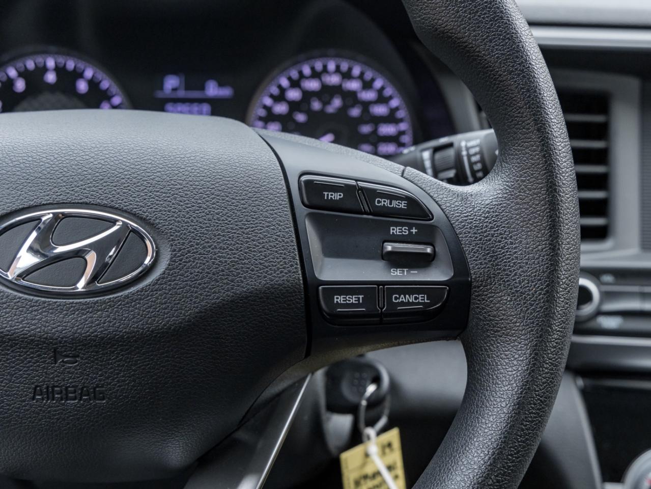 2019 Hyundai Elantra SE-Dealer Serviced-NO Accidents-Rear Cam-Heated Se Photo