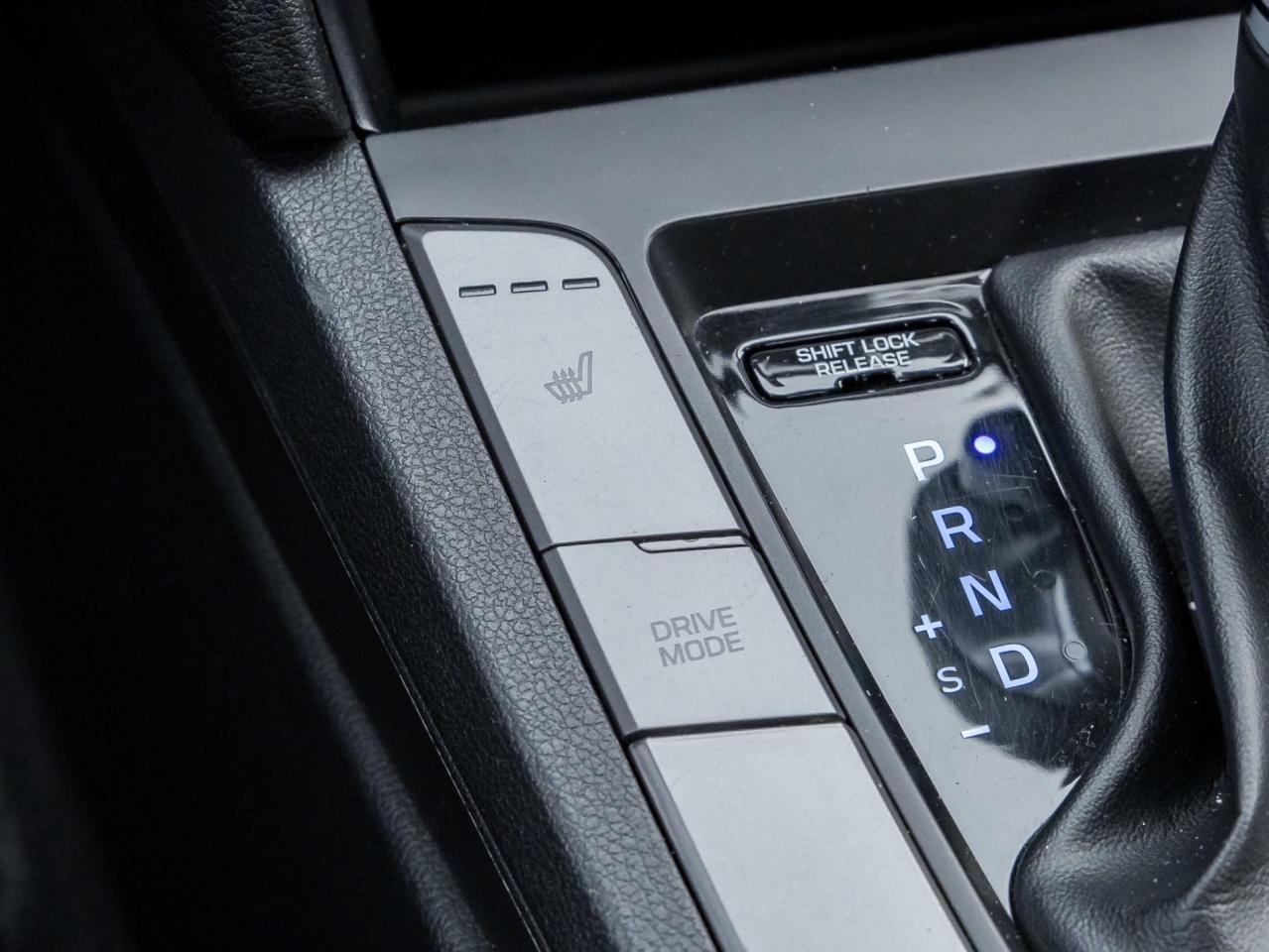 2019 Hyundai Elantra SE-Dealer Serviced-NO Accidents-Rear Cam-Heated Se Photo