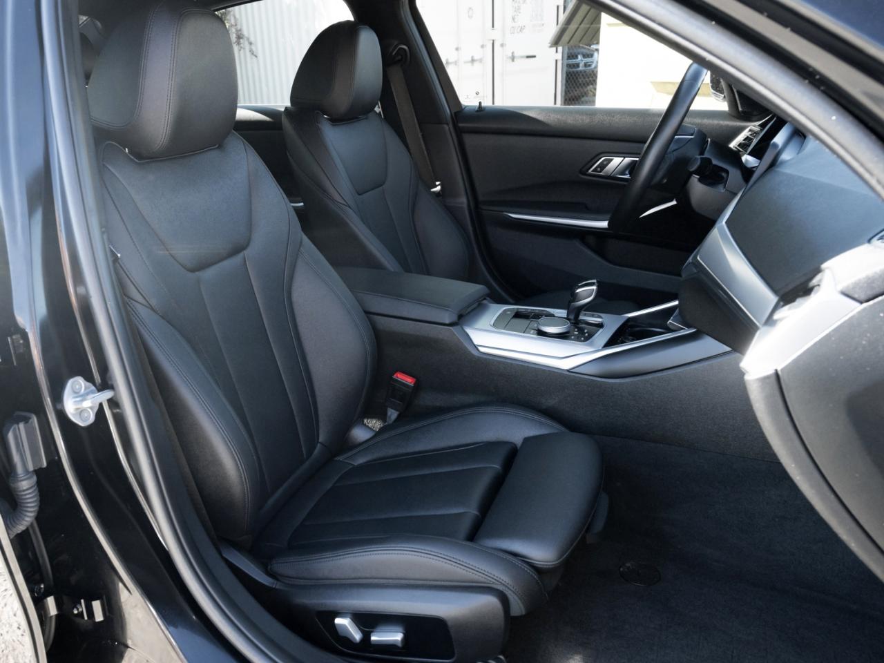 2021 BMW 3 Series BMW 330i xDrive Sedan North America !! No Accident Photo