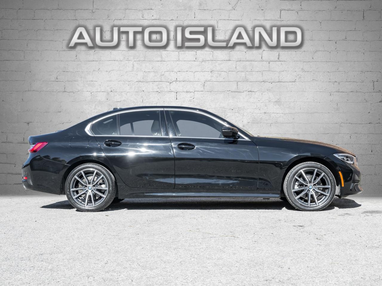 2021 BMW 3 Series BMW 330i xDrive Sedan North America !! No Accident Photo