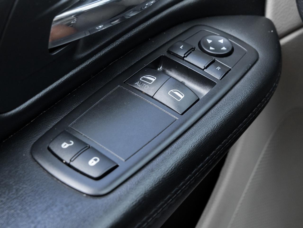 2015 Dodge Grand Caravan CANADA VALUE PACKAGE Photo