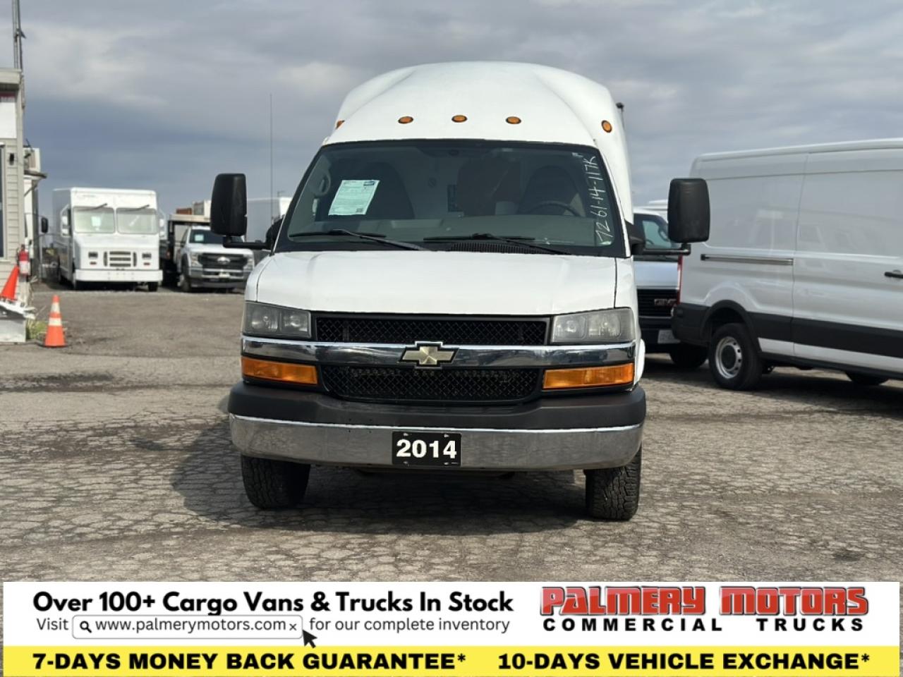2014 GMC Savana Cargo Van Bubble Van V8 Gas Photo