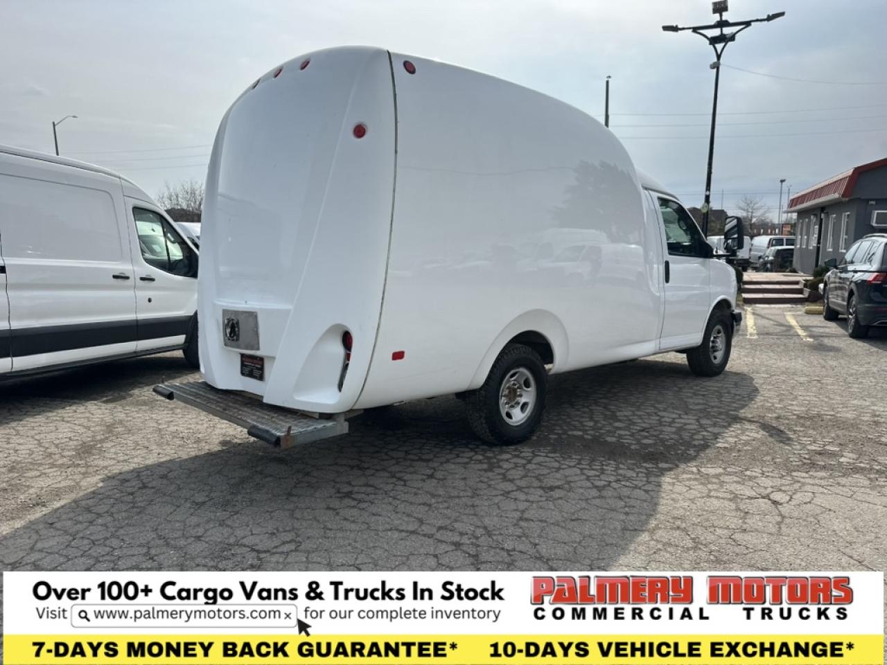 2014 GMC Savana Cargo Van Bubble Van V8 Gas Photo