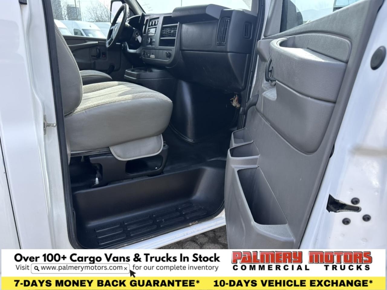 2014 GMC Savana Cargo Van Bubble Van V8 Gas Photo