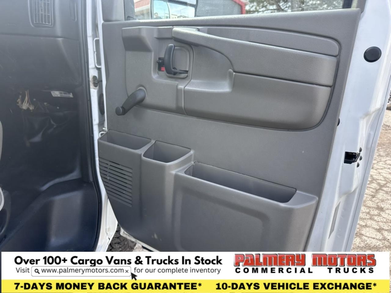 2014 GMC Savana Cargo Van Bubble Van V8 Gas Photo