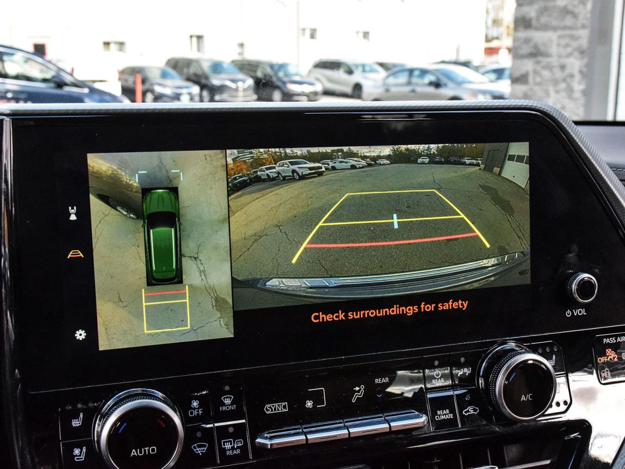 2023 Toyota Highlander LIMITED  Photo