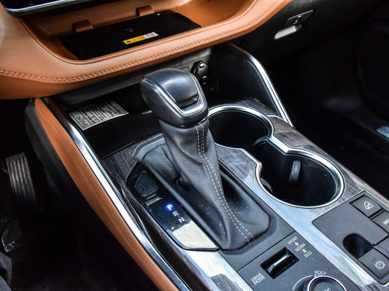 2023 Toyota Highlander LIMITED  Photo